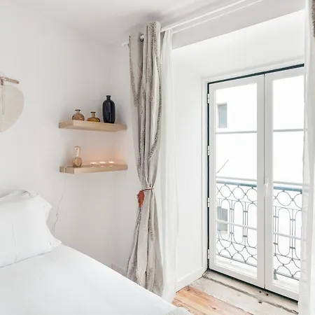 Joivy Bohemian Flat With Study Near The Centre Lissabon